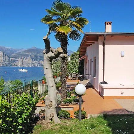 Locazione Turistica Casetta Sul Lago *