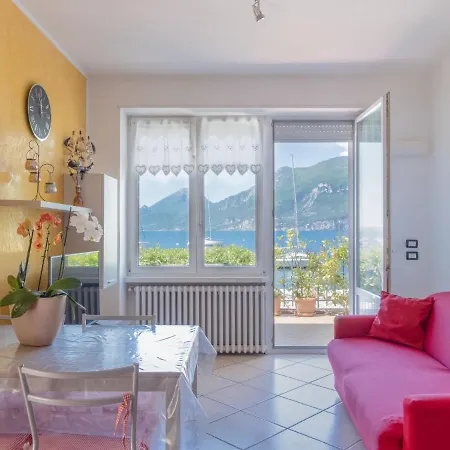 Locazione Turistica Casetta Sul Lago Casa de Férias Assenza